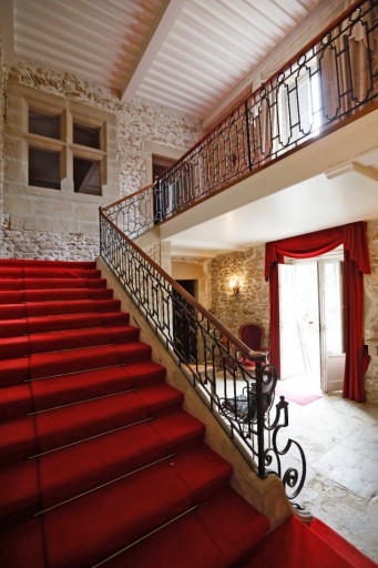 L'Escalier principal du Manoir